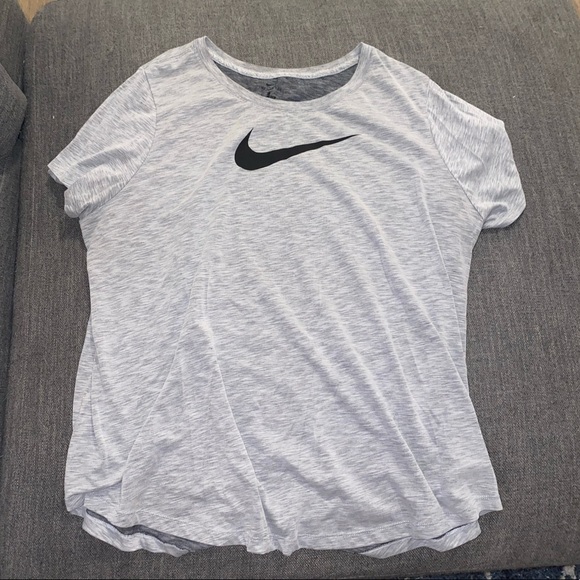 Nike Plus Size Standard Fit Tee - Picture 1 of 2